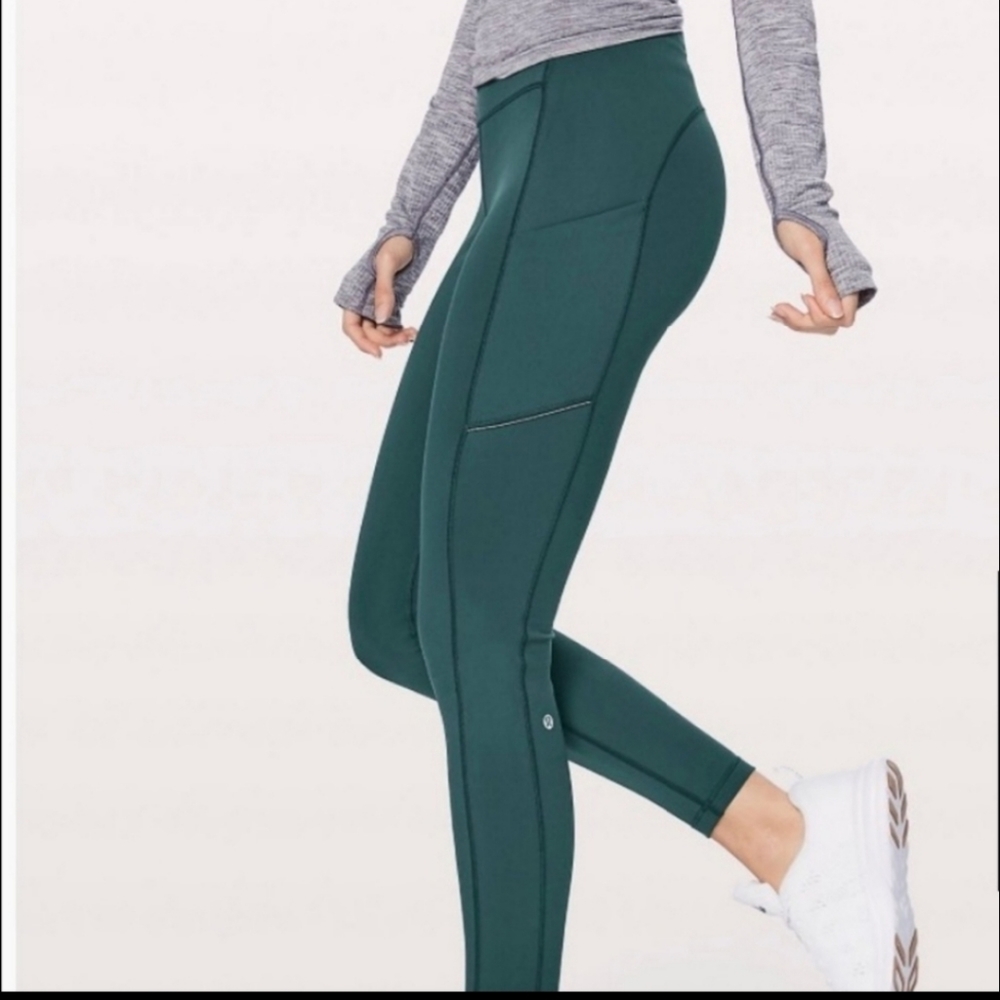 Lululemon speed up tight